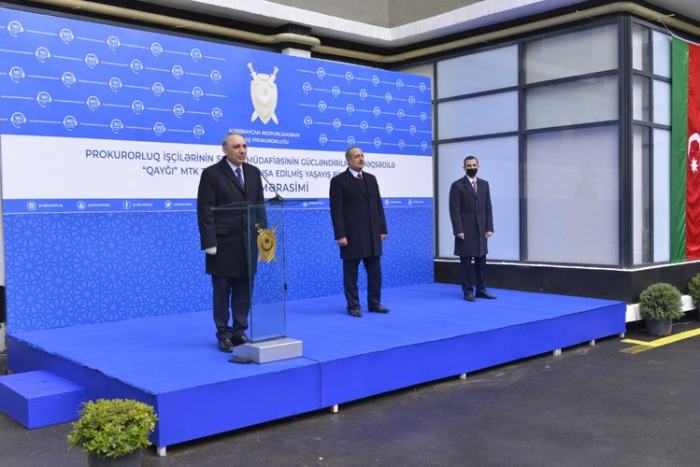 Prokurorluq işçilərinə yeni mənzillər verildi