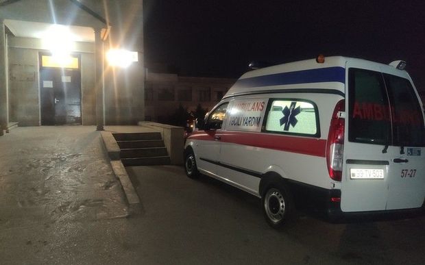 Salyanda yol qəzasına düşən qadının boynu sındı