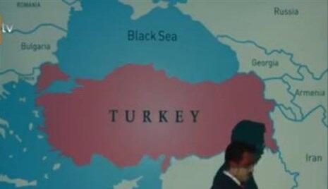 Məşhur türk serialında xəritəmizlə bağlı böyük yanlışlıq - Foto
