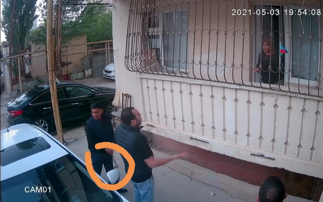 Almaniyada işləyən azərbaycanlı jurnalistin Bakıdakı mülkünə hücum - FOTO + VİDEO