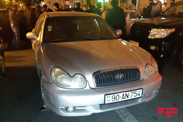 Bakıda zəncirvari qəza: Yeddi avtomobil bir-birinə çırpıldı - FOTO