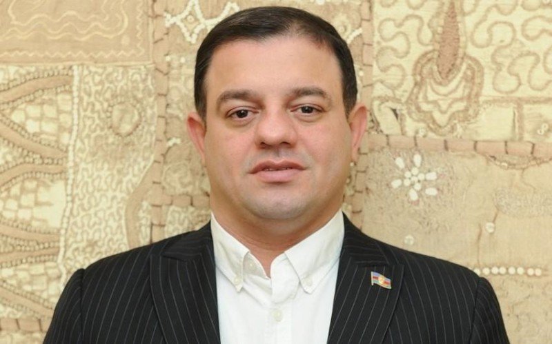 Ata Abdullayevin məhkəməsi başladı