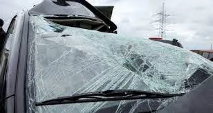 Goranboyda sərxoş sürücü avtomobilini “KamAZ” çırpdı