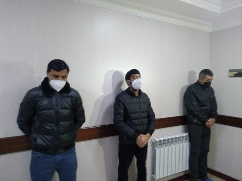 Ucarda evlərdən 13 min manatlıq oğurluq edən şəxslər saxlanıldı