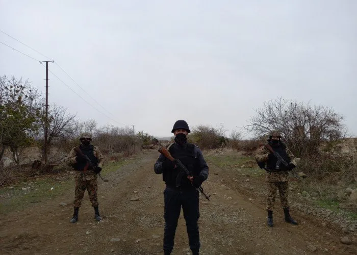 Azad edilmiş ərazilərdə dəmir yığan 3 nəfər həbs olundu