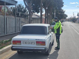 Dayanma-durma qaydalarını pozan 40 sürücü cərimələndi