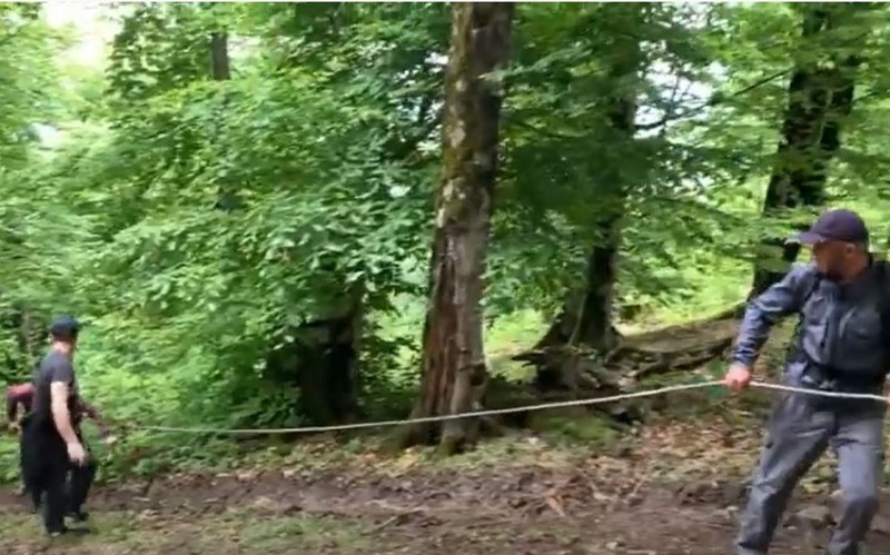 Hindistanlı turistin axtarışlarına alpinistlər və dronlar cəlb olundu