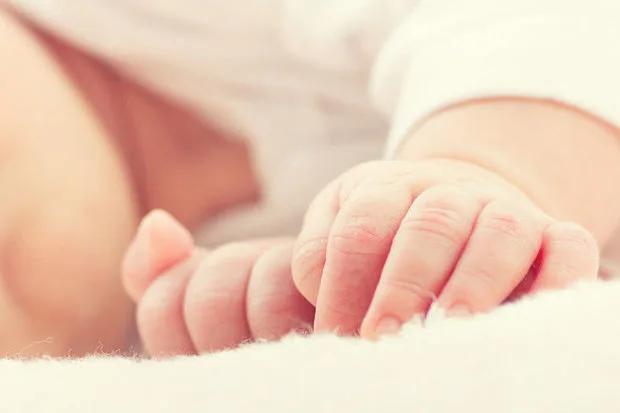 Xaçmazda DƏHŞƏT: 7 aylıq uşaq yıxılaraq ÖLDÜ