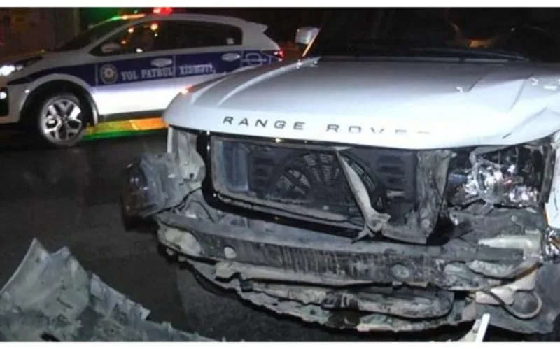Bakıda “Land-Rover”lə “KamAZ” toqquşdu - Ölən var