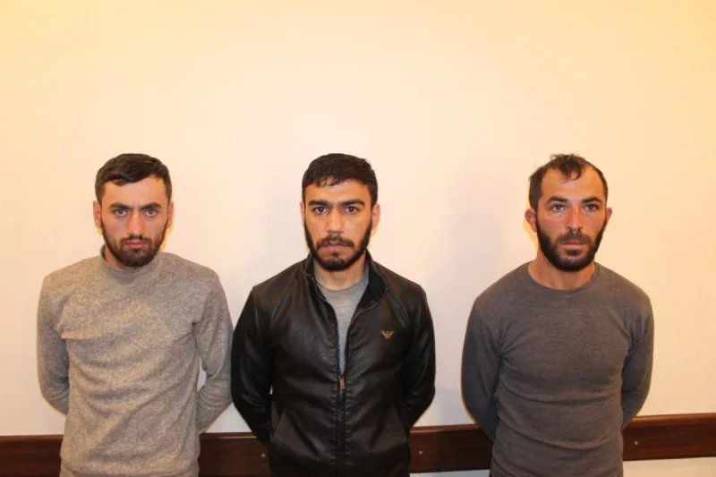 Keçmiş məhkumlar oğurluq etdilər