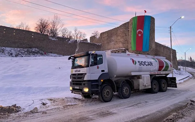 Şuşada SOCAR-ın maşını aşdı - Ölən var