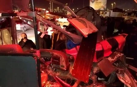Bakıda sərnişin avtobusu qəzaya uğradı - yaralı var
