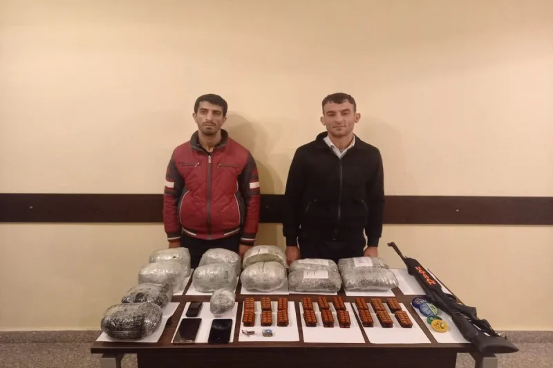 Sərhəd pozucularından külli miqdarda narkotik götürüldü