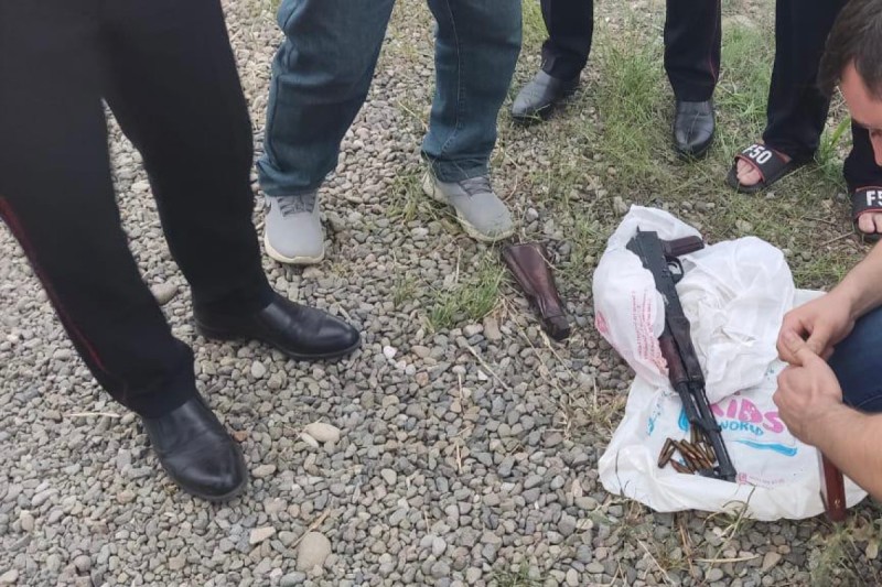 Goranboy sakinində avtomat və narkotik aşkarlandı - FOTO