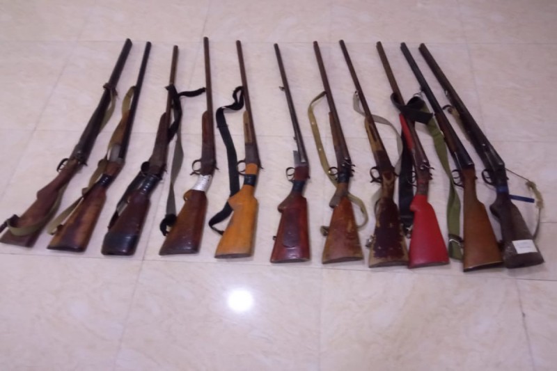 Sabirabadda qanunsuz silahlar aşkarlandı