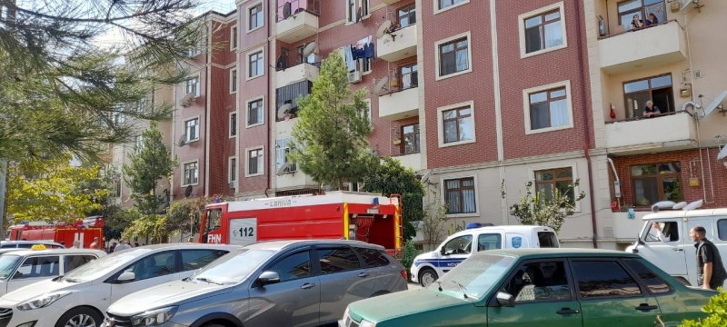 Yaşayış binasında partlayış oldu - Xəsarət alanlar var - FOTO
