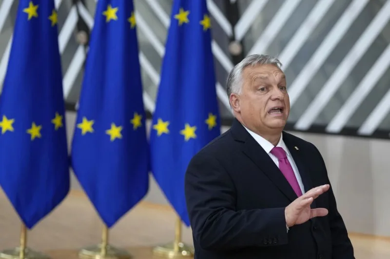 "Tpampın əlləri Ukraynada..." - Orban