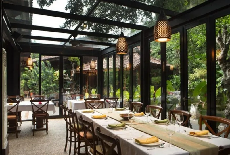 Bakı restoranında FACİƏ