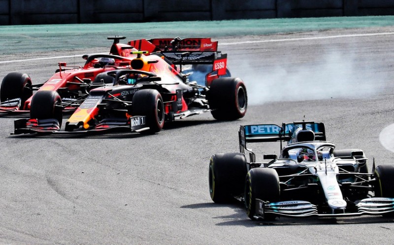 "Formula 1" pilotu filmə çəkiləcək