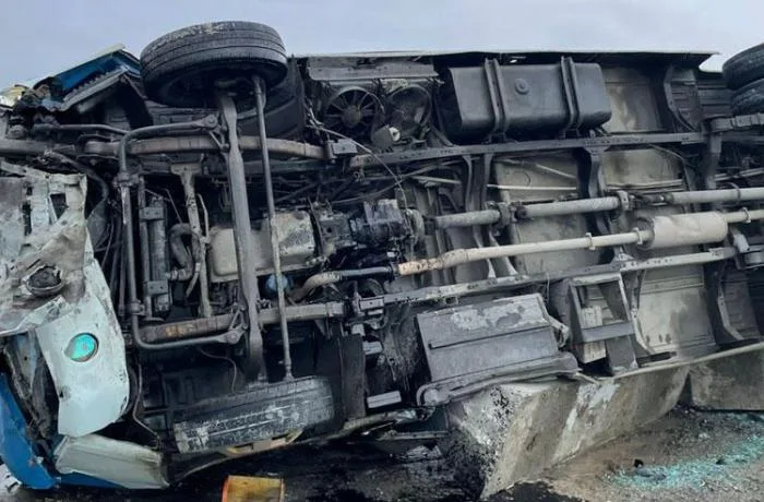 Azərbaycanda turist avtobusu AŞDI: Ölənlər və yaralılar var - YENİLƏNİB