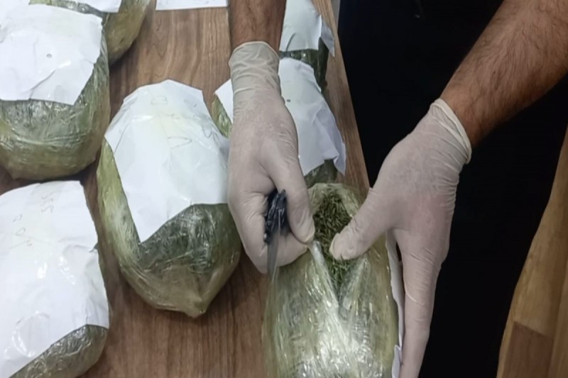 Bakıya külli miqdarda narkotik gətirmək istəyən şəxs saxlanıldı