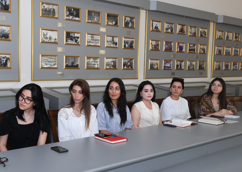Dövlət Komitəsində xüsusi qaynar xətt yaradılıb