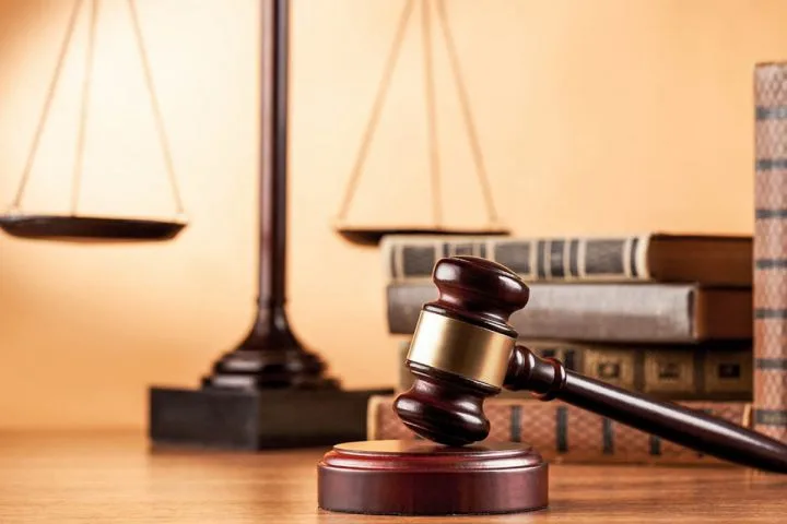 6 dəst armudu stəkanın alınması üçün 21 min manat xərclənib - 143 milyonluq məhkəmə işi