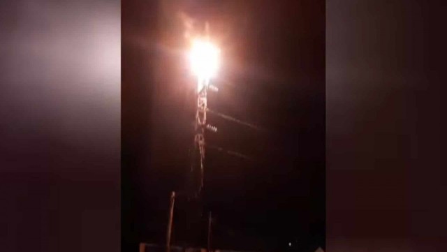 Corat qəsəbəsində elektrik naqillərində partlayış olub - VİDEO