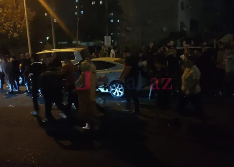 Bakıda dəhşətli qəza, yaralılar var - VİDEO