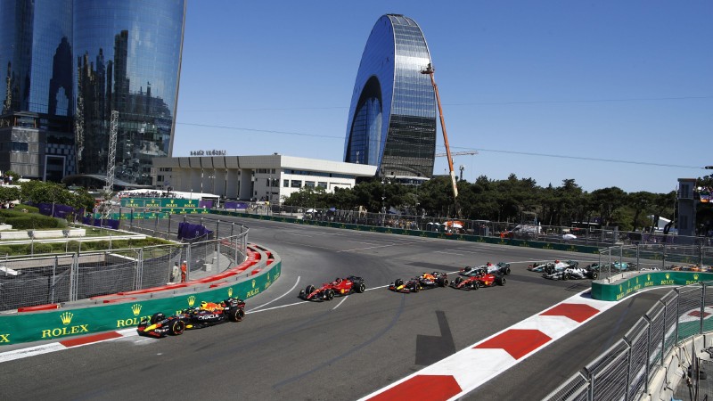 "Formula 1": Esteban OkoBakıda uğursuzluqla üzləşib