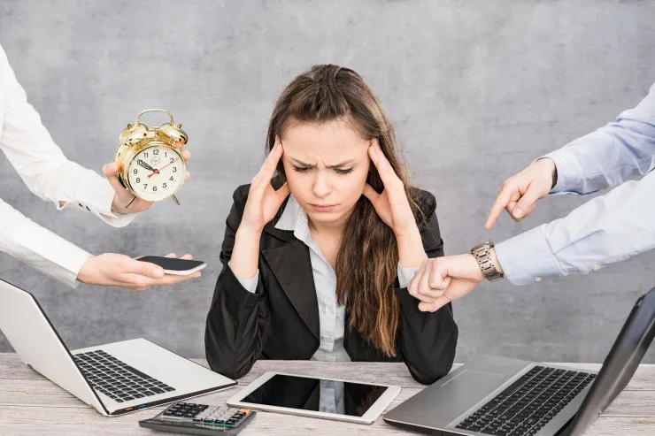 Stresslə necə effektiv mübarizə aparmaq olar?