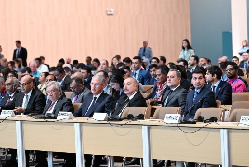 İlham Əliyev Bakıdan dünyaya mesajlar verdi - YENİLƏNİB + FOTOLAR