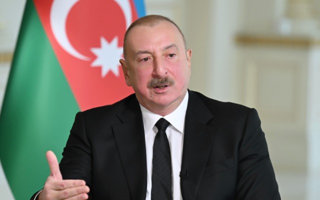 Prezident Kiselyovla müsahibəsindən görüntülər PAYLAŞDI - VİDEO