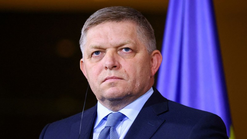 Fiko: "Ukrayna macəranın əvəzini öz ərazisi ilə ödəyəcək"