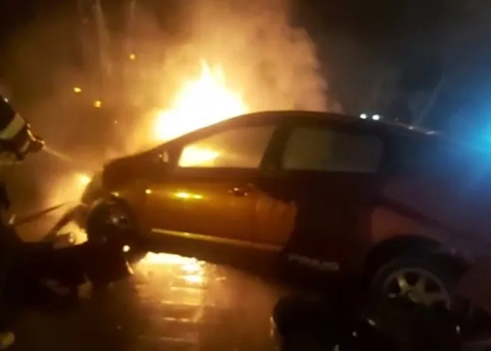 Bakıda “Prius" yandı - VİDEO