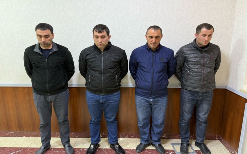 Yolun ortasında sürücünü beysbol dəyənəkləri ilə döyənlər HƏBS EDİLDİ