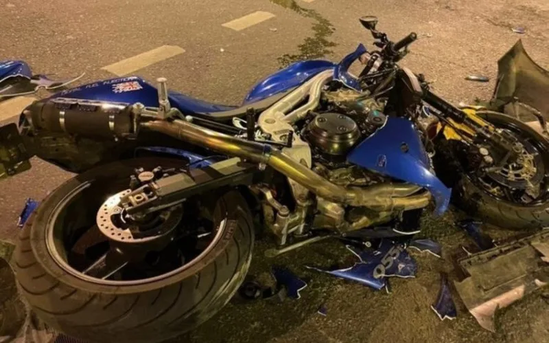 Zaqatalada motosiklet avtomobillə toqquşub: ölən var