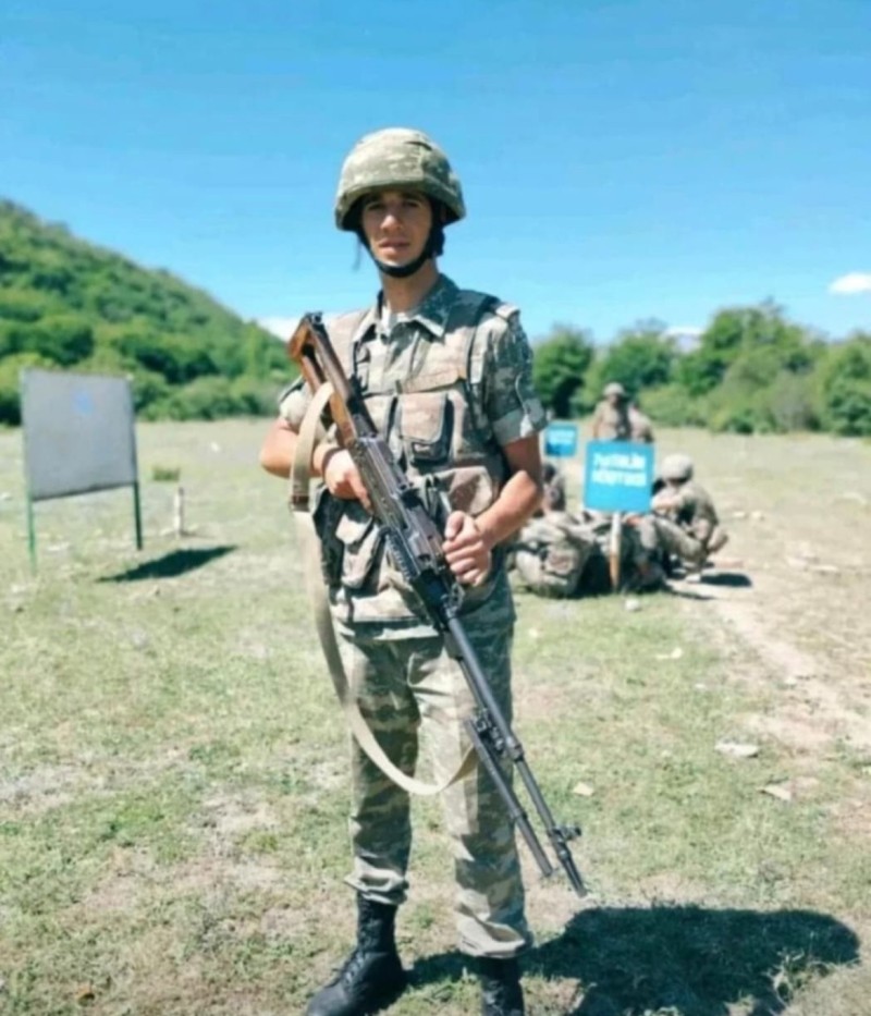 Hərbi İnstitutun keçmiş kursantı VƏFAT ETDİ - FOTO - YENİLƏNİB
