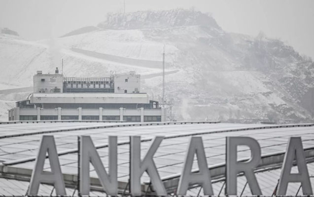 Güclü qara görə Ankarada məktəblər BAĞLANDI