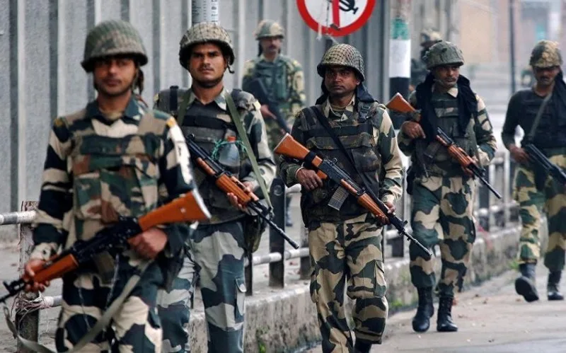 Pakistan ordusu altı terrorçunu zərərsizləşdirib