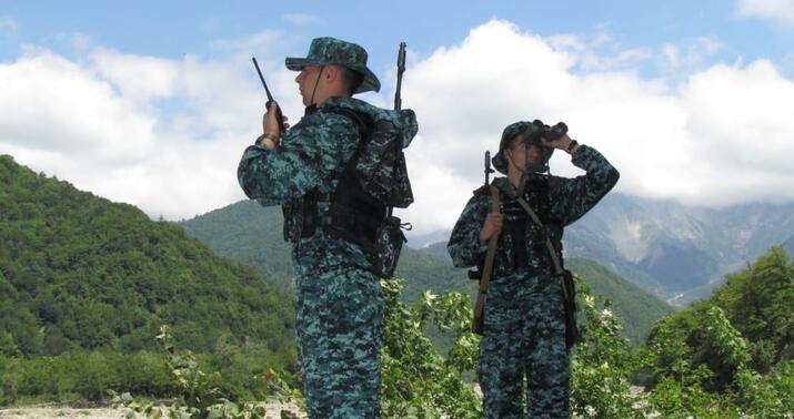 Narkotik gətirənlər sərhədçilərimizə atəş açdı - Biri zərərsizləşdirildi, üçü saxlanıldı