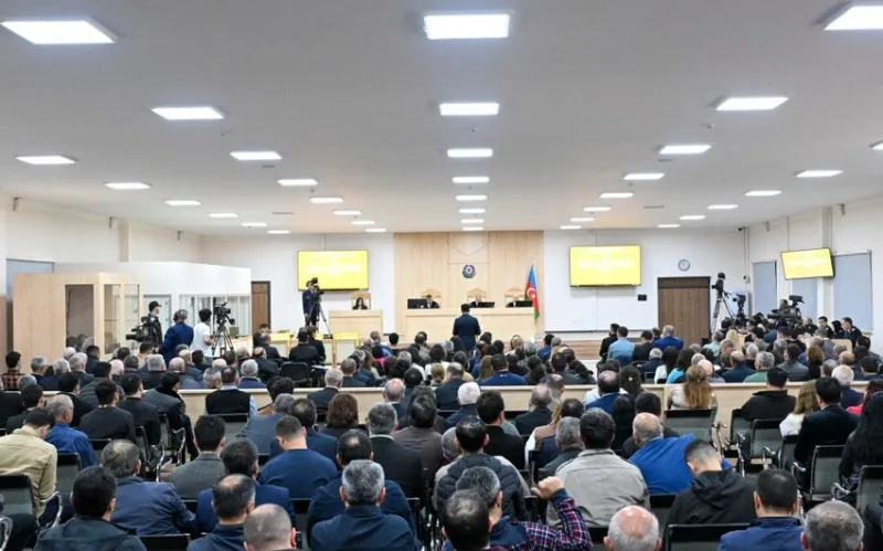 Mərmi düşməsi nəticəsində sağ diz nahiyəmdən xəsarətlər aldım - Vardanyanın məhkəməsi