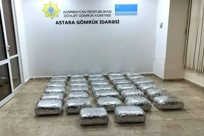 "Brokoli və kahı” yükünün içərisindən 118 kq marixuana aşkarlandı
