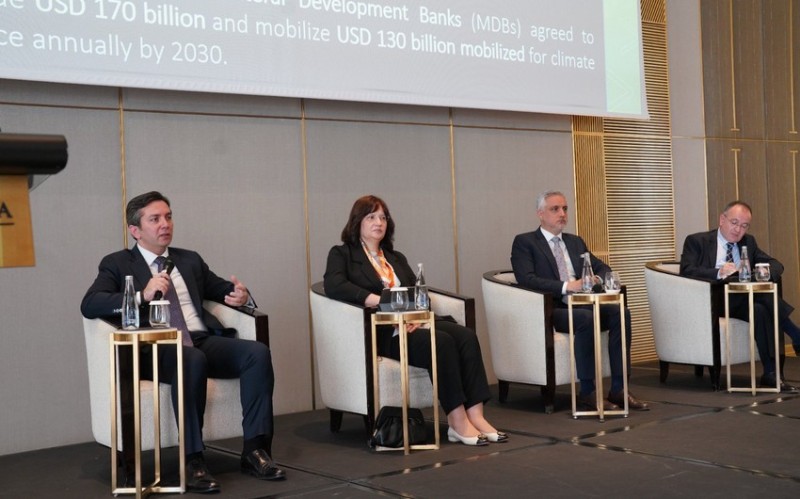 Azərbaycan XİN-nin müavini İstanbulda COP29-un yekunları barədə danışıb 