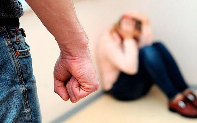 Bakıda DƏHŞƏT: Ər ərvadını döyərək öldürdü