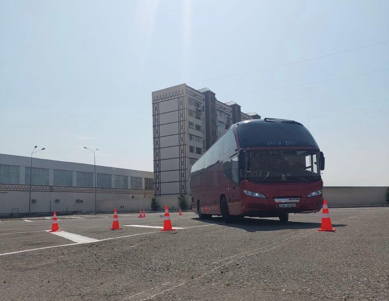 İctimai nəqliyyatda çalışmaq istəyən sürücülərin qiymətləndirilməsi aparılır