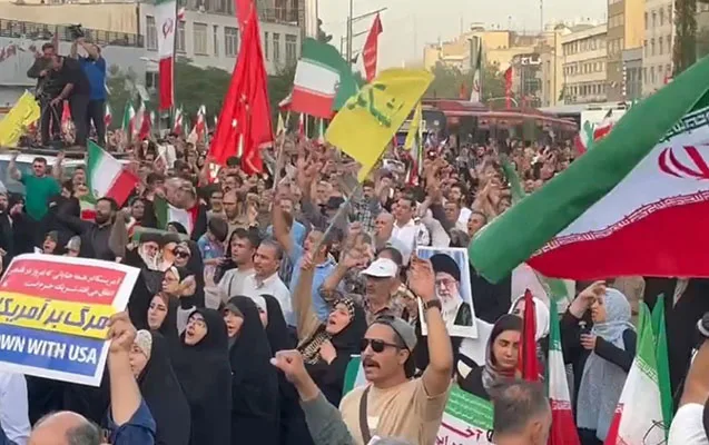 İranda bayram ab-havası... - VİDEO