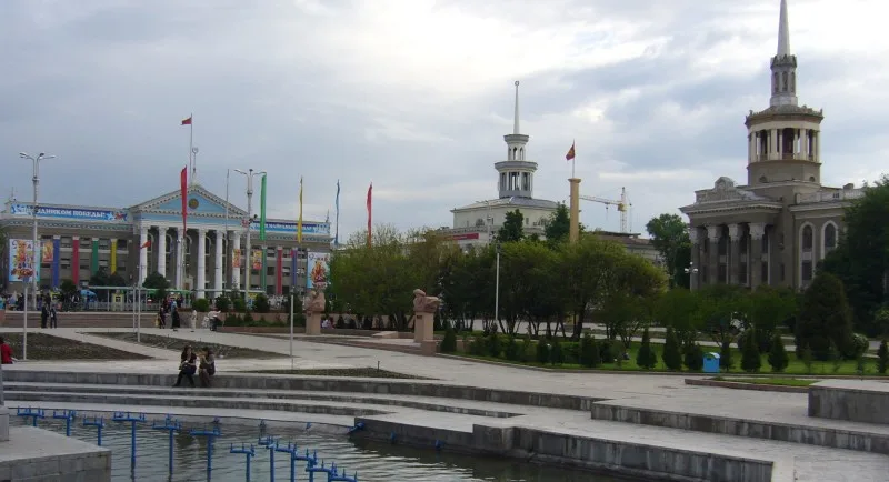Bu türk dövləti rus dilindən imtina edir - Qanun qəbulu