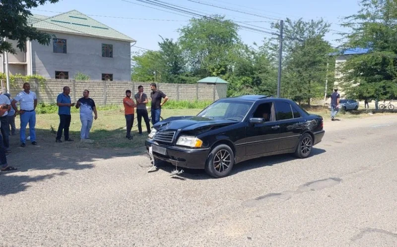 Lənkəranda avtomobil qadını vuraraq öldürüb