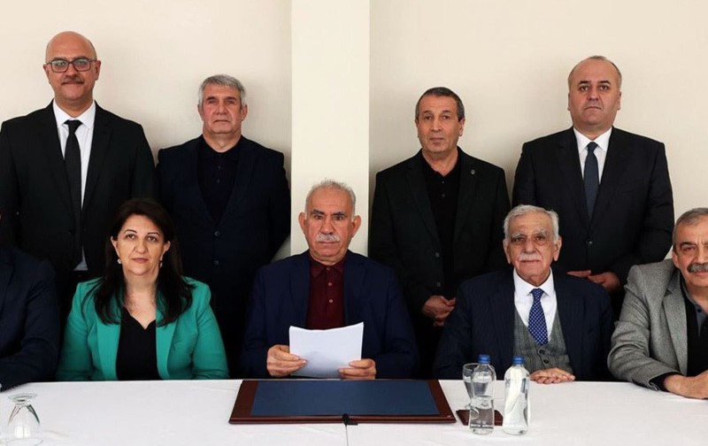 PKK-Ankara sülh prosesi yeni mərhələyə qədəm qoyur - Öcalan